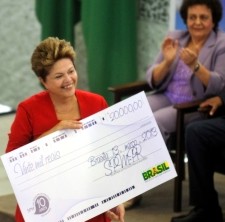 Dilma pede tolerância zero em relação à violência contra a mulher dilma tolerancia zero contra mulher